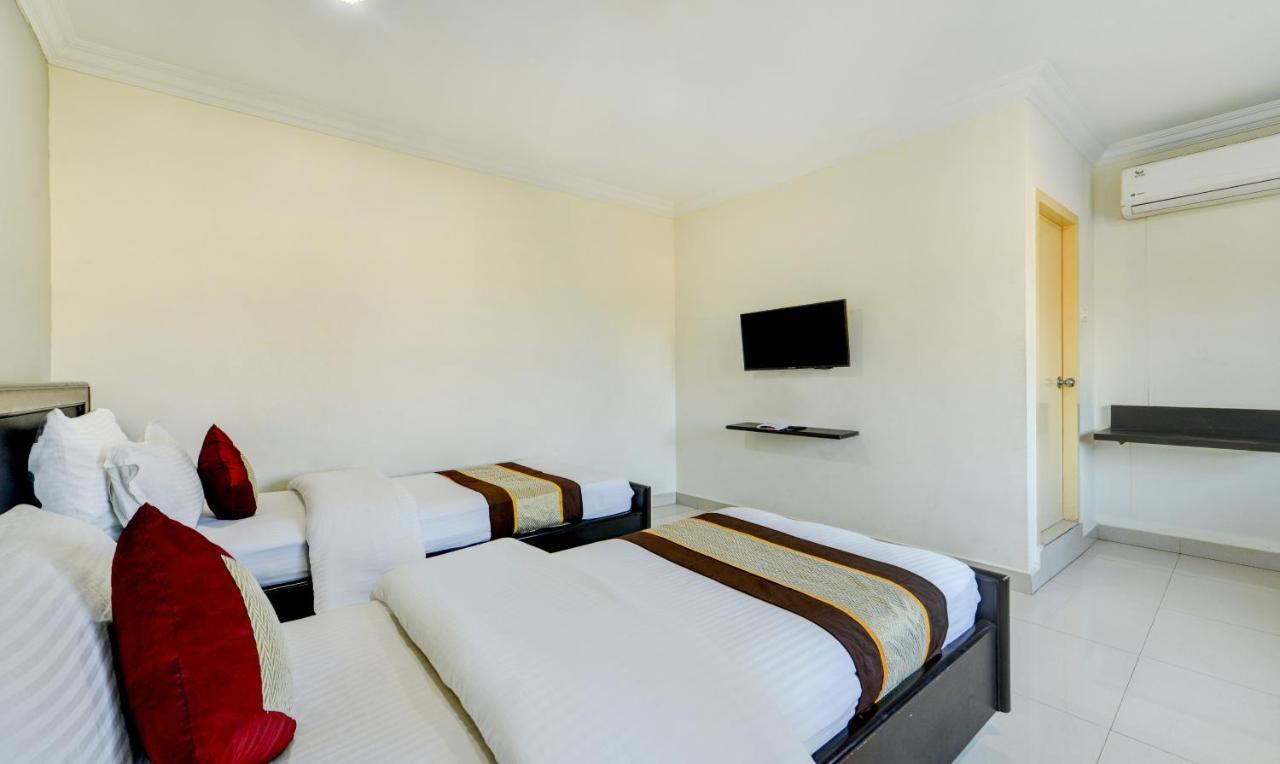 Madrasi Airport Hotel - Saibala Chennai Exterior photo