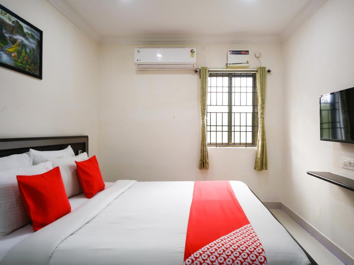 Madrasi Airport Hotel - Saibala Chennai Exterior photo