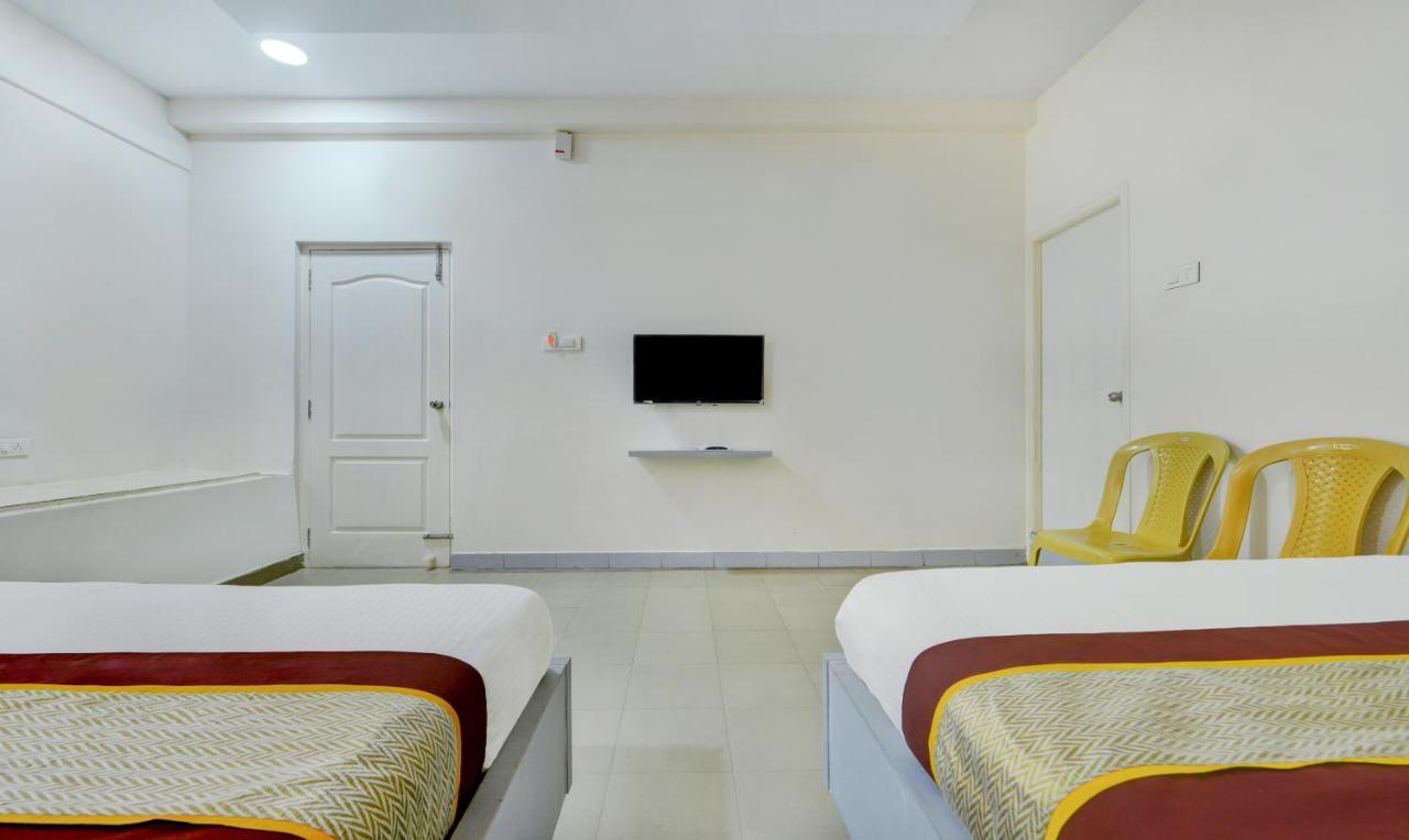 Madrasi Airport Hotel - Saibala Chennai Exterior photo