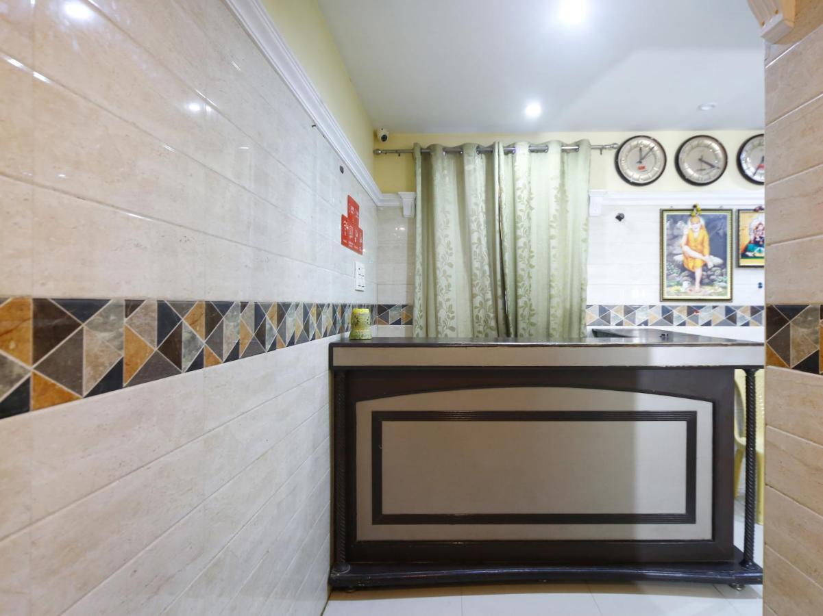 Madrasi Airport Hotel - Saibala Chennai Exterior photo