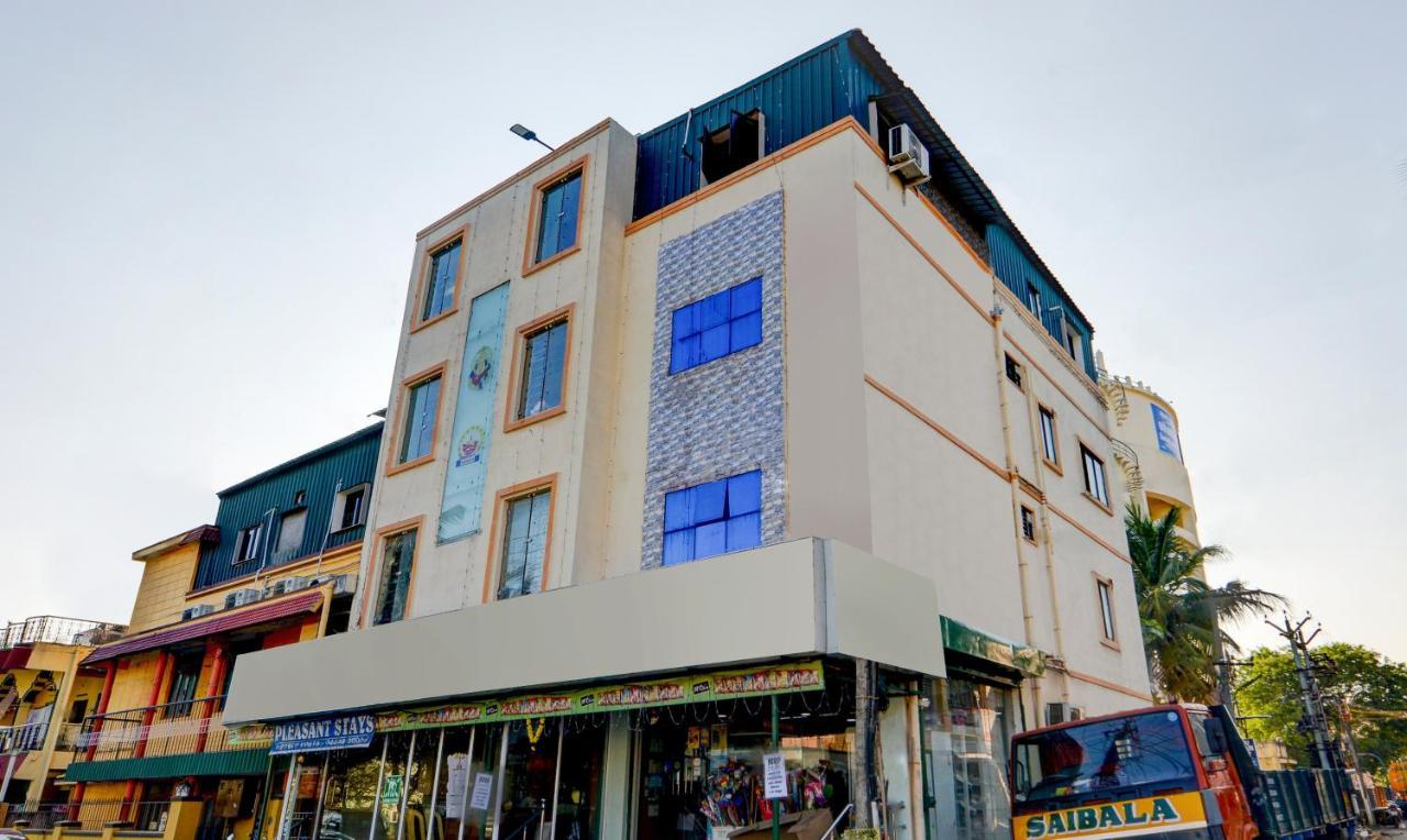 Madrasi Airport Hotel - Saibala Chennai Exterior photo